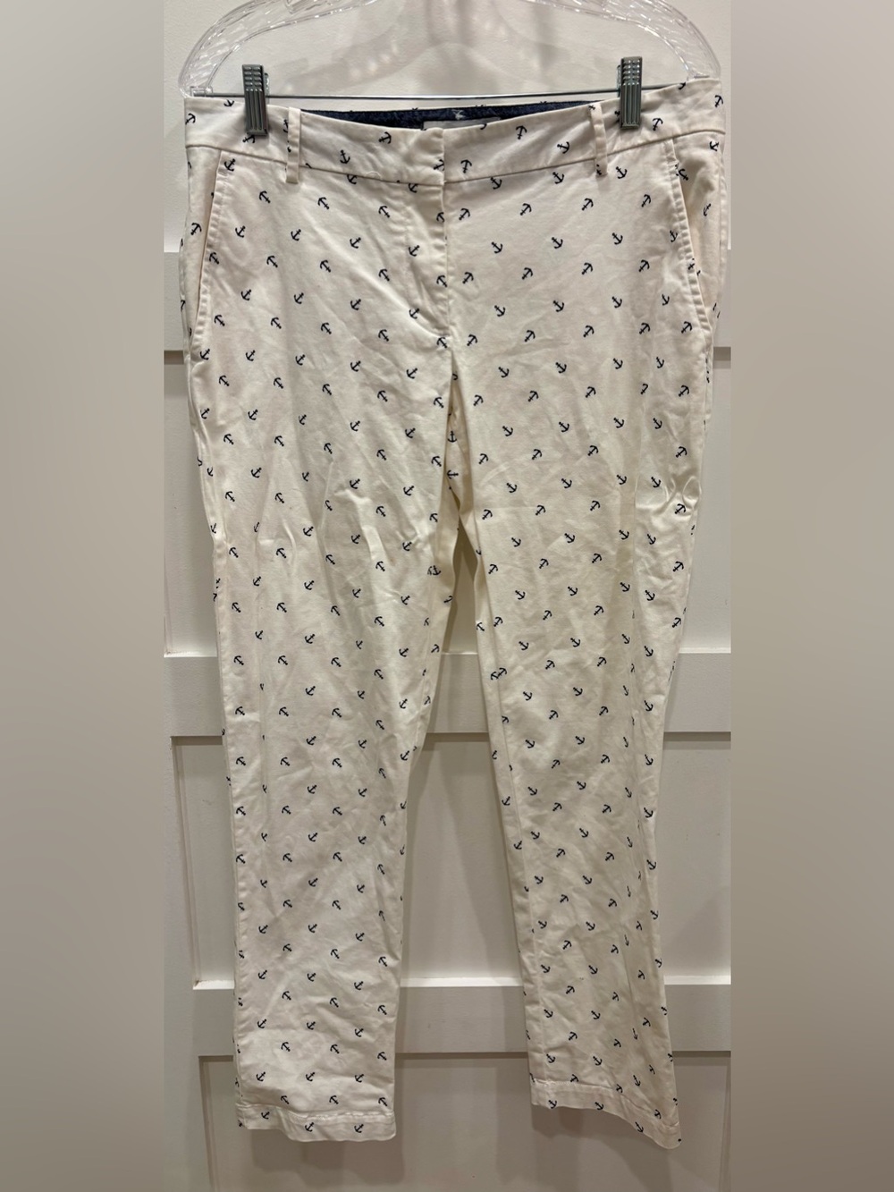 Nautica White Pants with Navy Anchor Print